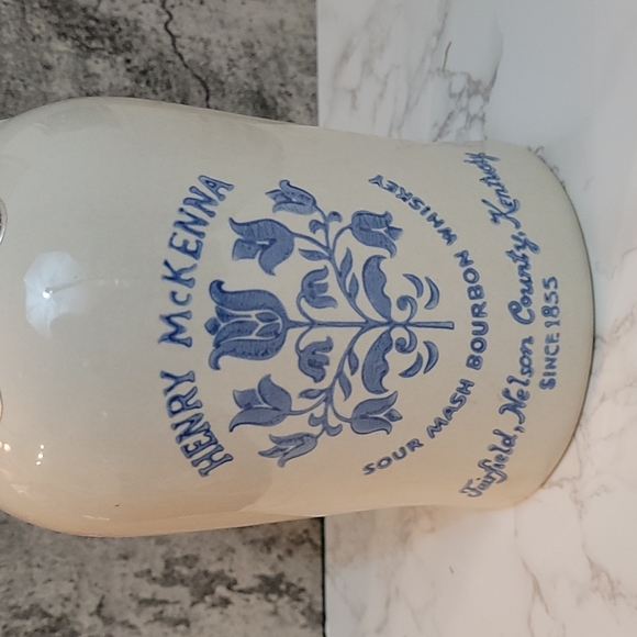 Henry McKenna Vintage Stoneware whiskey jug - Picture 3 of 5